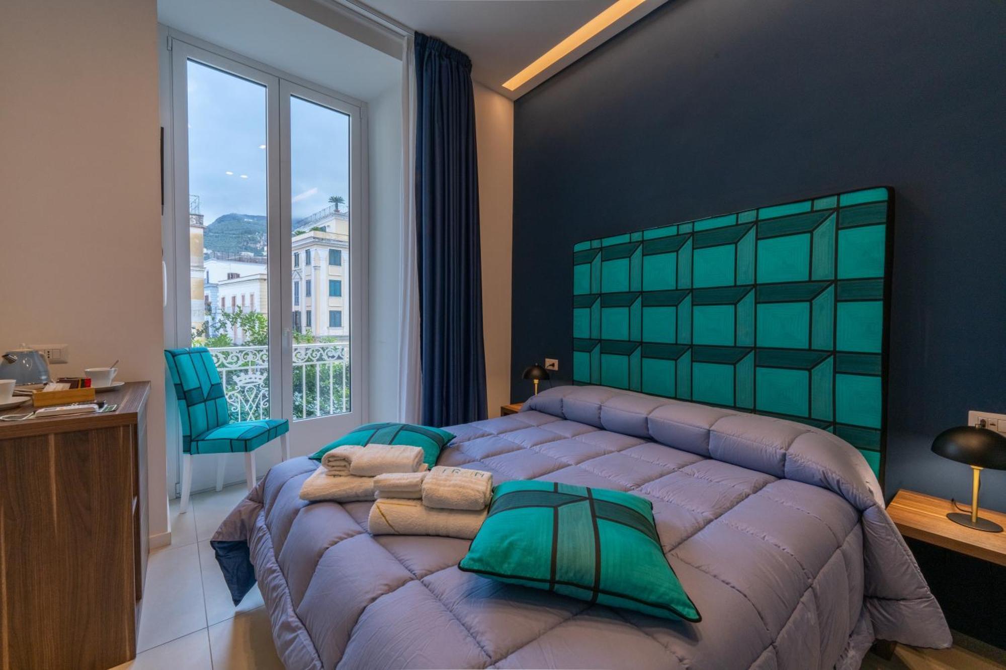 Fran City Suite Вико-Экуенсе Экстерьер фото